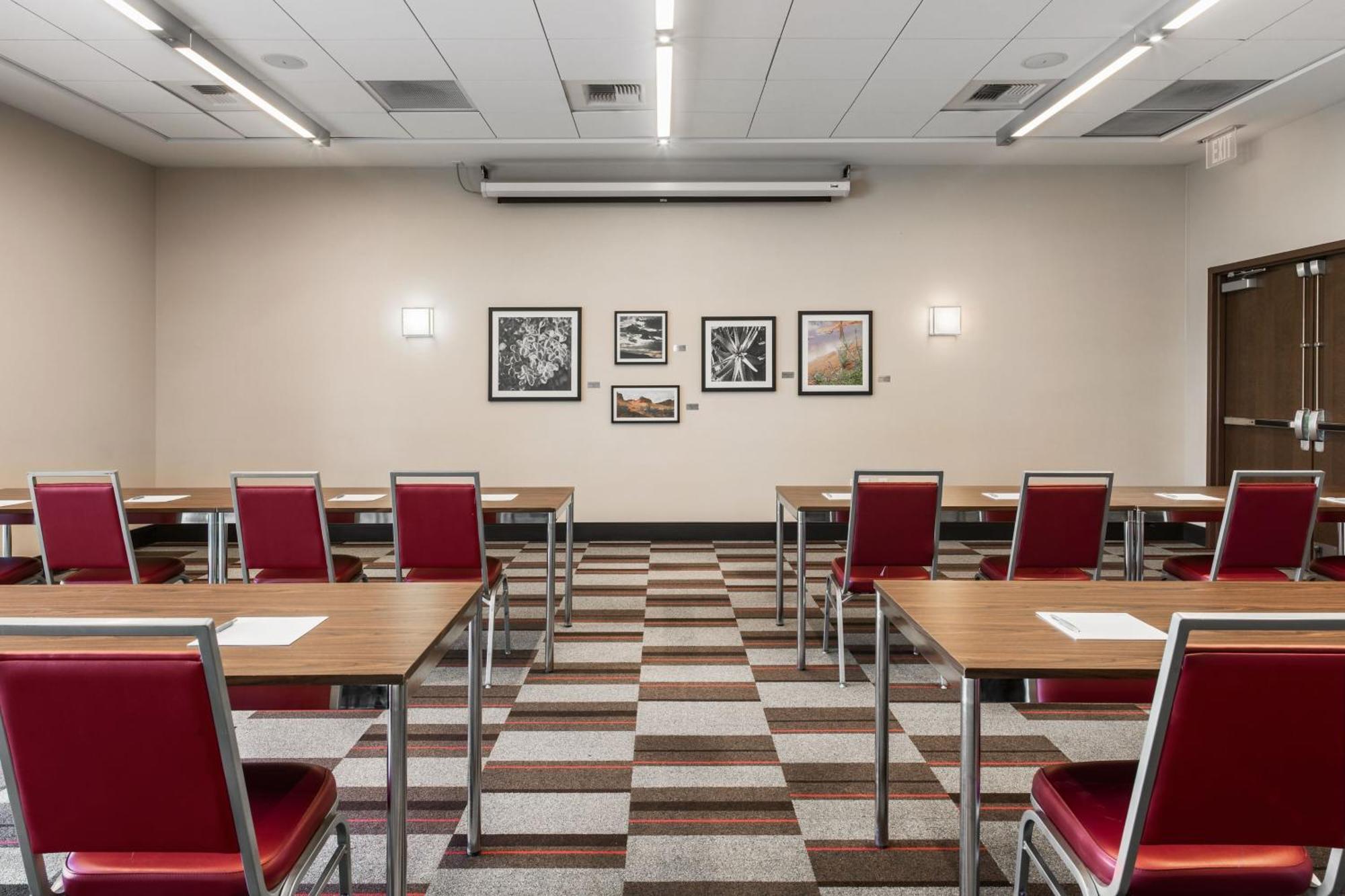 Four Points By Sheraton At Phoenix Mesa Gateway Airport Exterior foto
